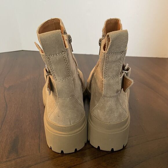 LUCKY BRAND Boots Sz 8.5 Elyton Suede Zip Buckle Crossover Chunky Lug Sole - Picture 2 of 12